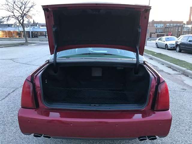 2005 Cadillac Deville 4dr Sedan